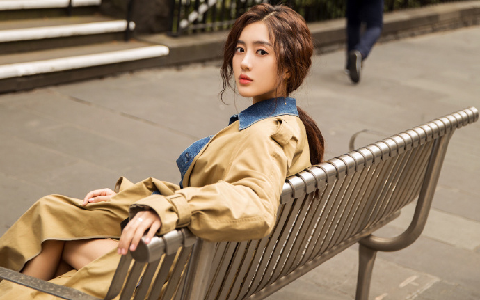 国际机构纷纷上调预期 中国经济的四重底气